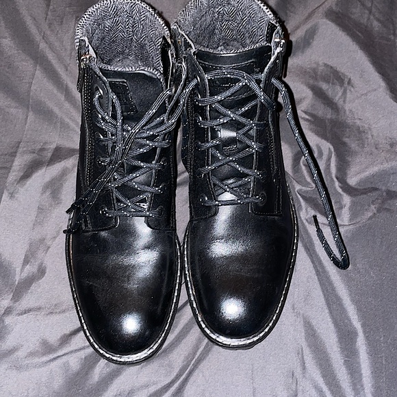 Steve Madden Other - Steve Madden Boots